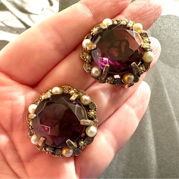 ARTHUR PEPPER ‘ART’ Amethyst Glass Clip On Earrings 1960s Vintage - Picture 5 of 11